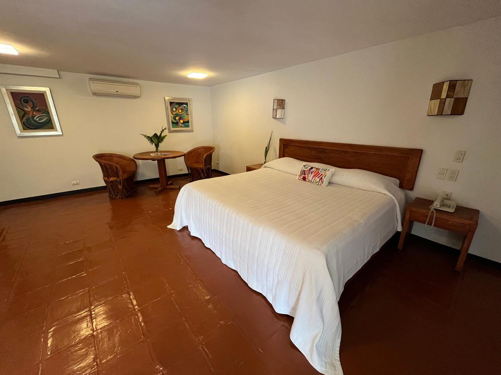 Hotel Ilebal Cuernavaca Centro - Lugar Con Encanto! Екстер'єр фото