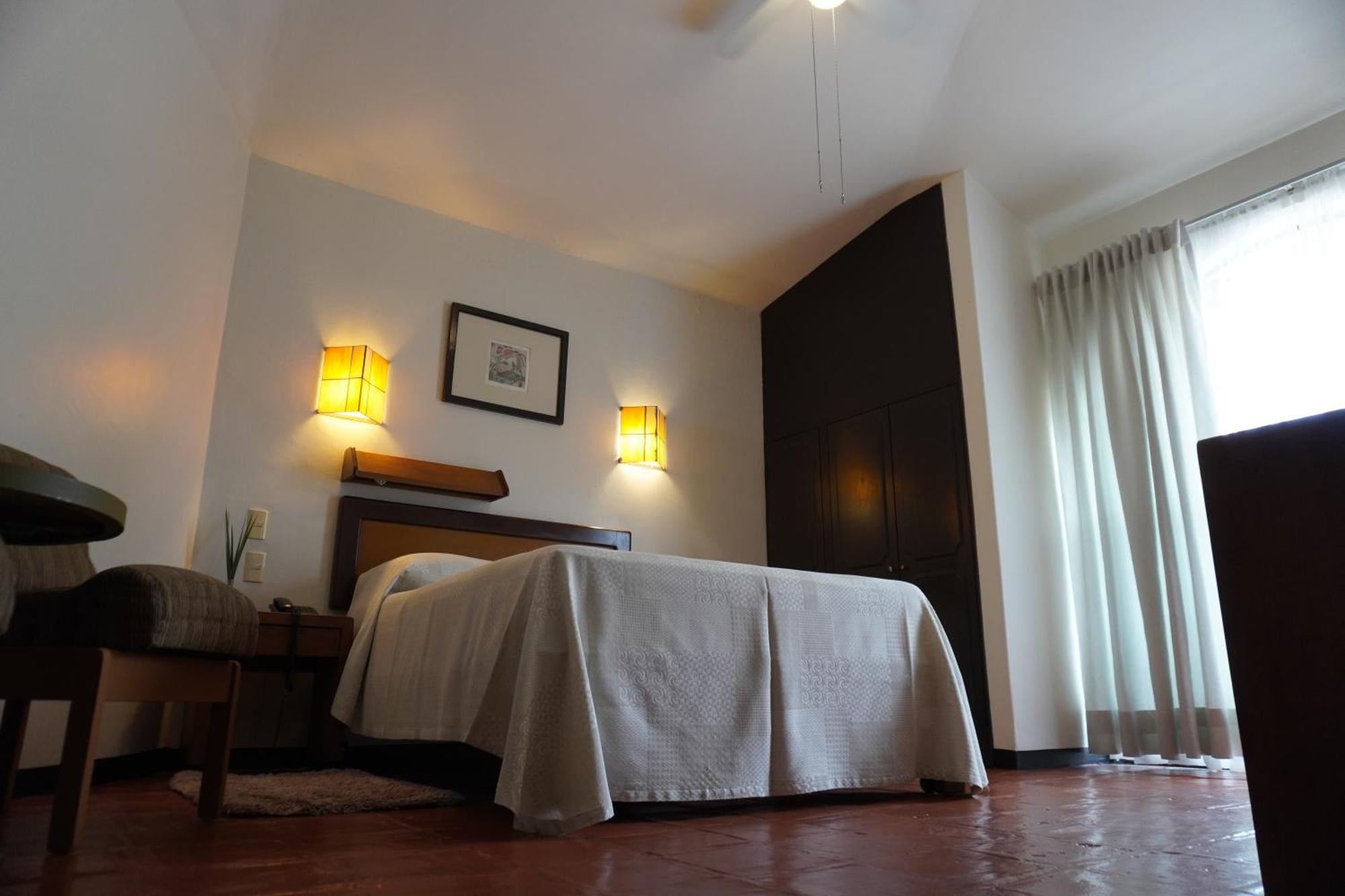 Hotel Ilebal Cuernavaca Centro - Lugar Con Encanto! Екстер'єр фото
