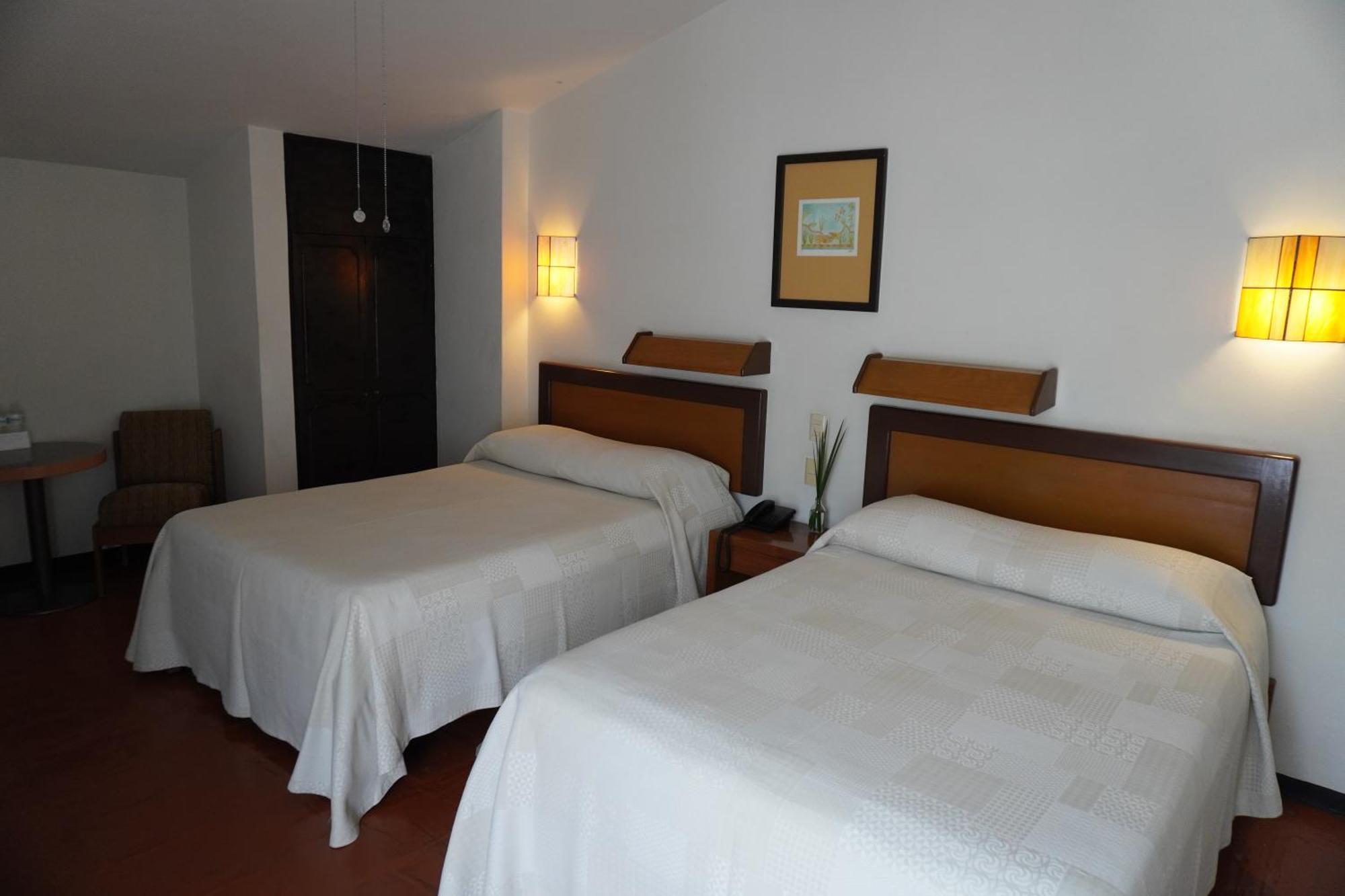 Hotel Ilebal Cuernavaca Centro - Lugar Con Encanto! Екстер'єр фото